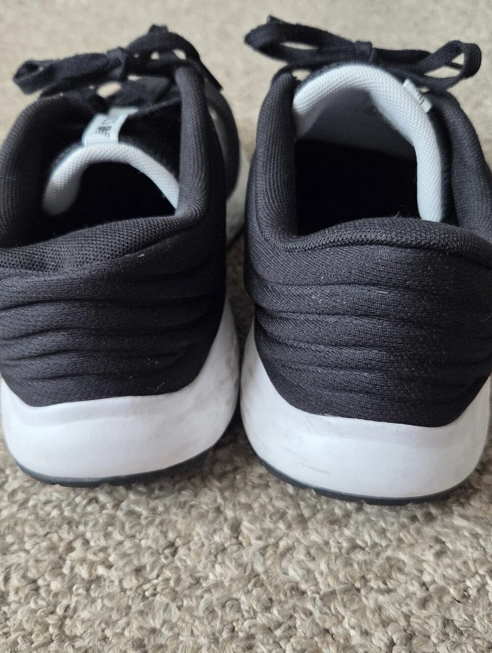 New Balance Women's 520 V7 Running Shoes Size 9.5 D  W520LK7 Black & White